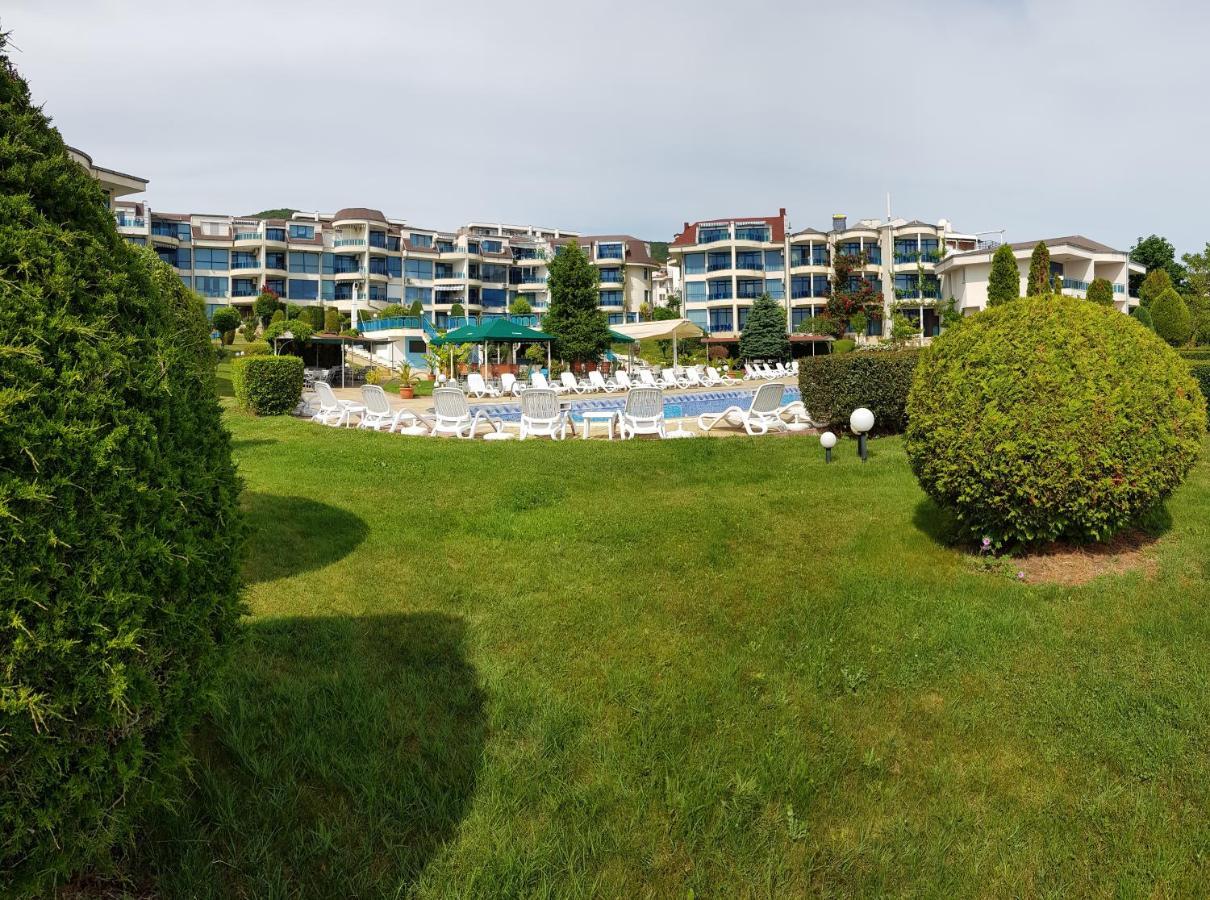 Riviera Complex 6 Hotell Sveti Vlas Eksteriør bilde